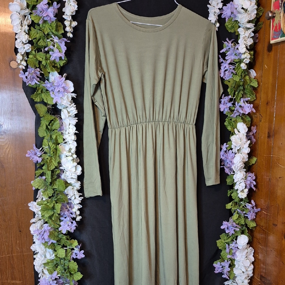 Everyday Olive Long Sleeve Midi Dress